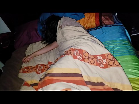 ❤️ Stepson yn curo ei lysfam ifanc tra mae hi'n cysgu. Fideos rhyw ar cy.com-porn-zog.ru ❌️